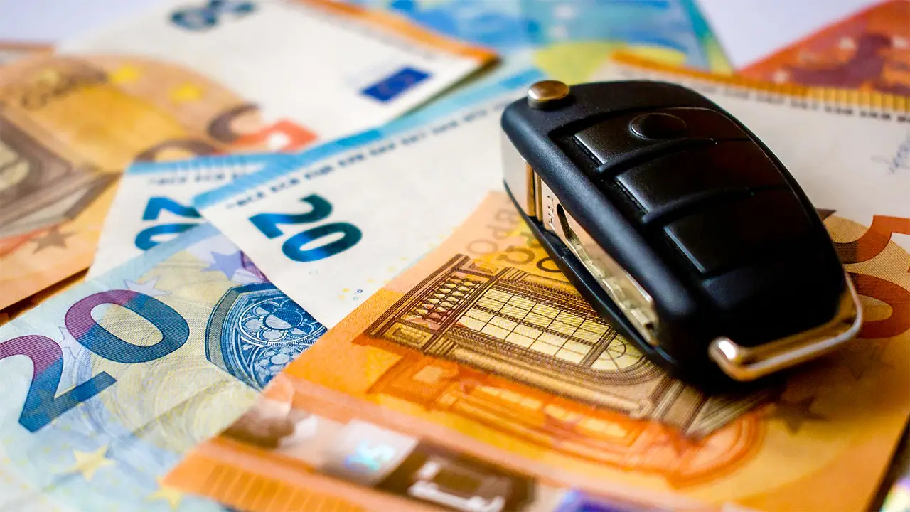 Auto km 0: ecco come scovare le offerte migliori e risparmiare migliaia di euro