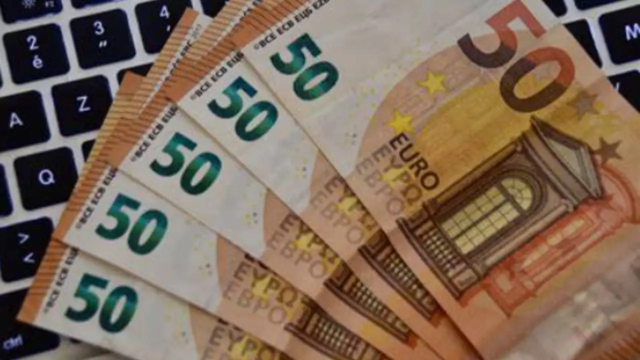 Vivere di rendita a 30 anni è possibile? Ecco la cifra esatta che devi accumulare